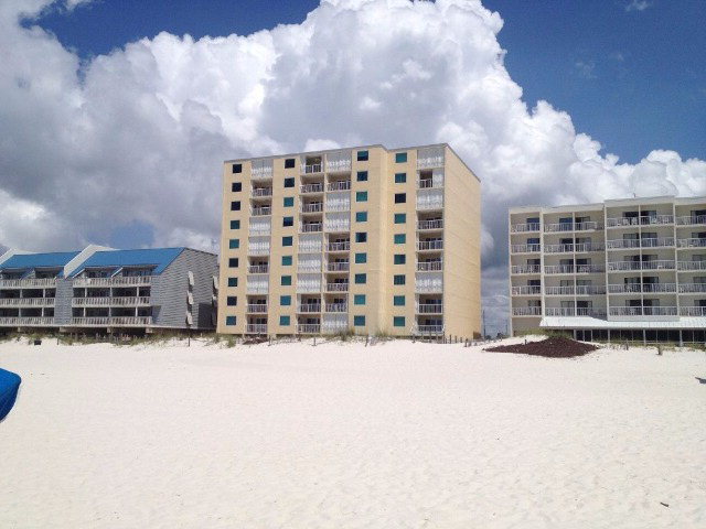 327 Beach Blvd, Gulf Shores, AL 36542