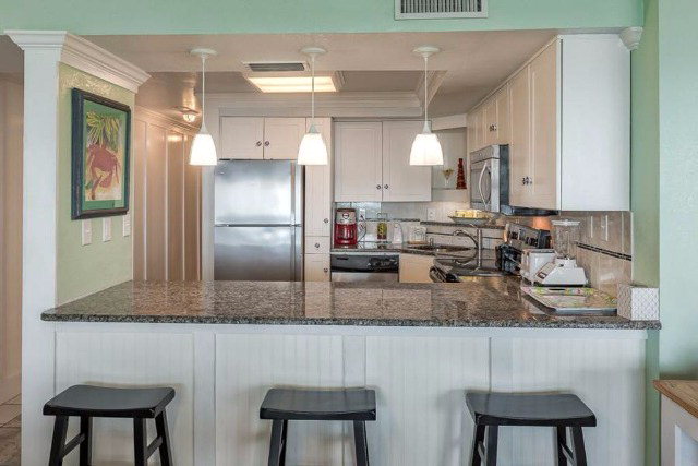 327 Beach Blvd, Gulf Shores, AL 36542