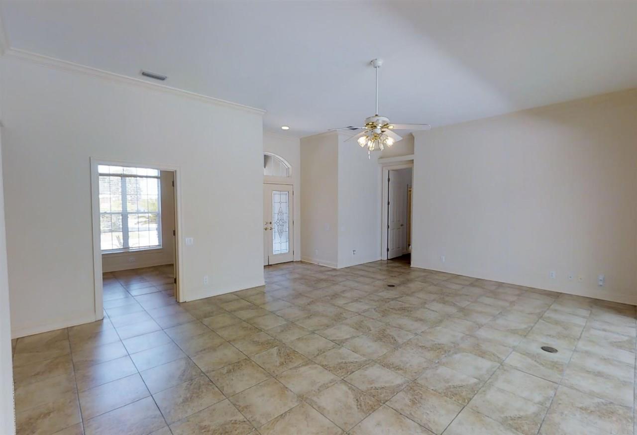 37 LAGOON DR, Gulf Shores, AL 36542