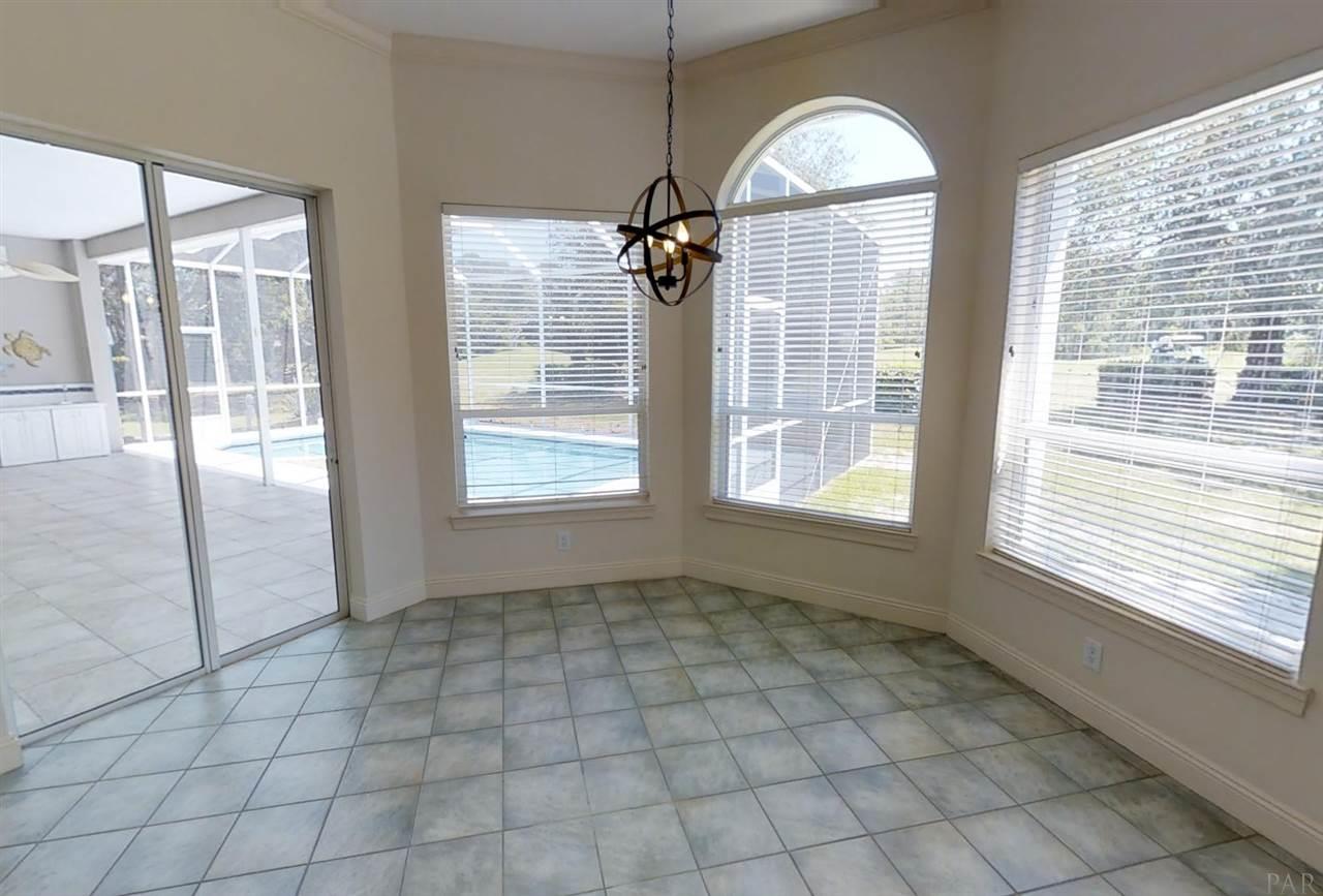 37 LAGOON DR, Gulf Shores, AL 36542