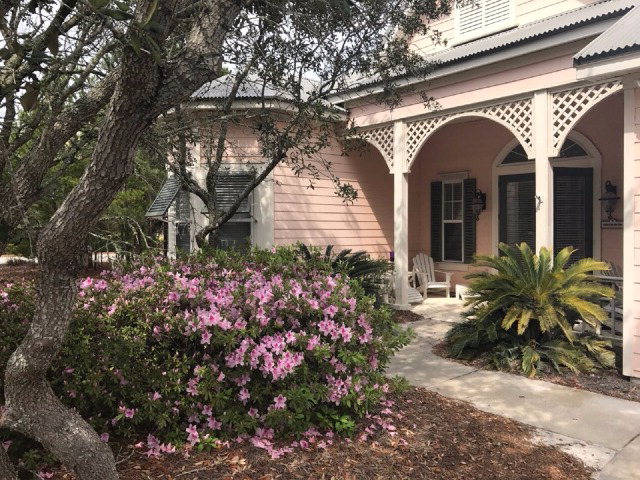 9319 Savane Pk, Gulf Shores, AL 36542