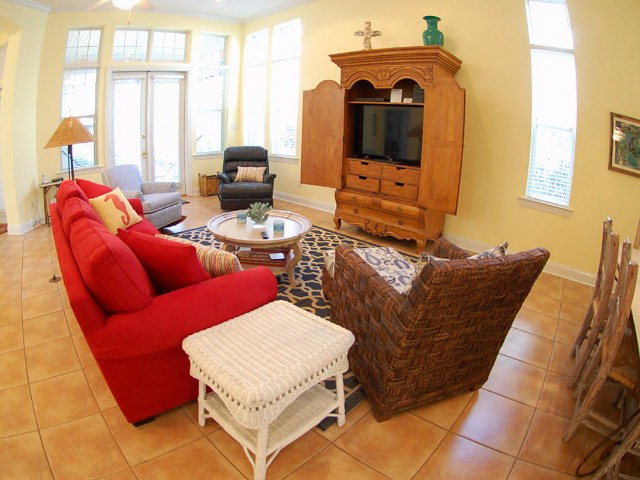 9319 Savane Pk, Gulf Shores, AL 36542