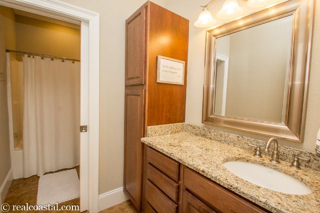 18873 Treasure Oaks Rd, Gulf Shores, AL 36542