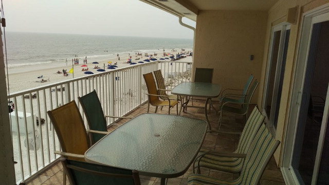 913 Beach Blvd, Gulf Shores, AL 36542