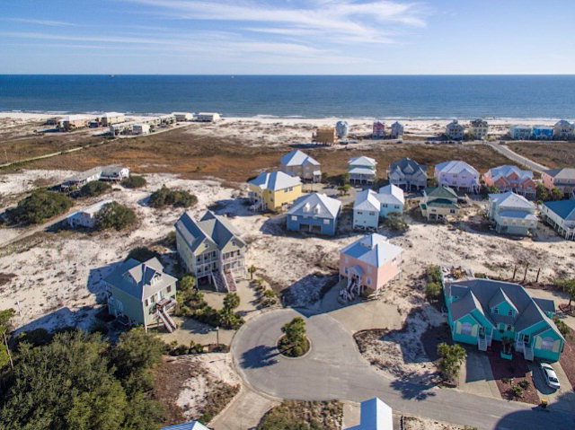 1508 Shell Ln, Gulf Shores, AL 36542