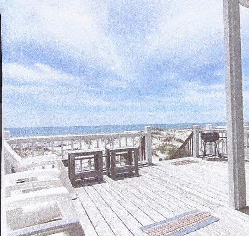 333 Breakers Lane, Gulf Shores, AL 36542