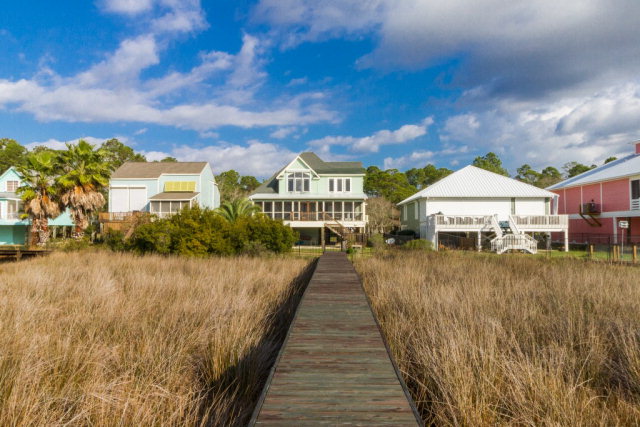 17260 Oyster Bay Road, Gulf Shores, AL 36542