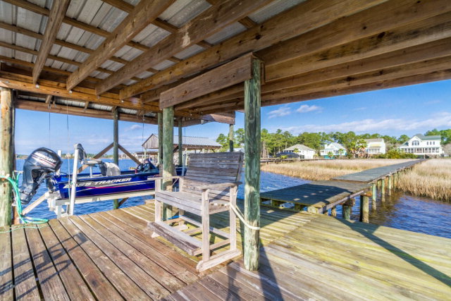 17260 Oyster Bay Road, Gulf Shores, AL 36542