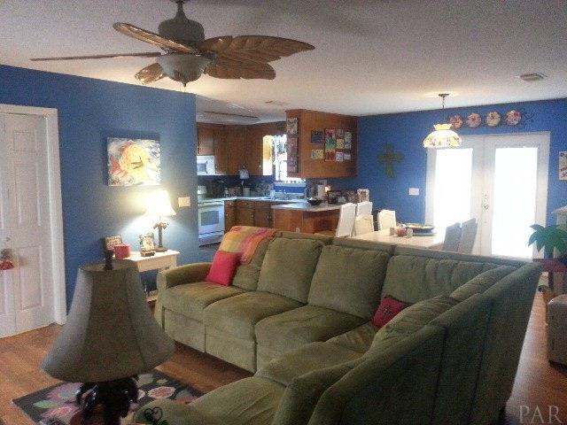 22121 BURKOWSKI LN, Gulf Shores, AL 36542