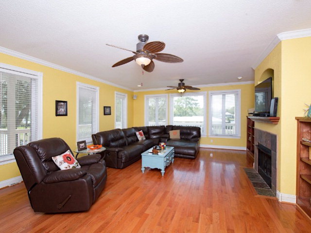 18725 Pine Acres Rd, Gulf Shores, AL 36542