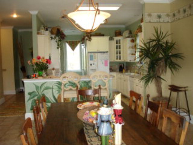 8919 Diamond Dr, Gulf Shores, AL 36542