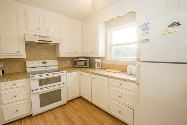 168 8th Avenue, Gulf Shores, AL 36542