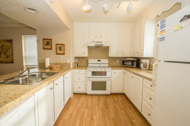 168 8th Avenue, Gulf Shores, AL 36542