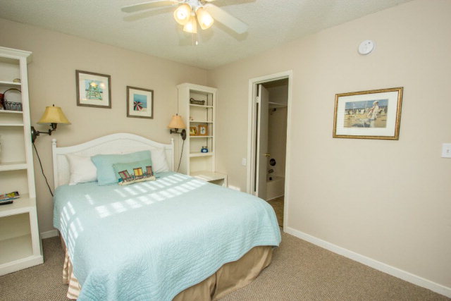 168 8th Avenue, Gulf Shores, AL 36542