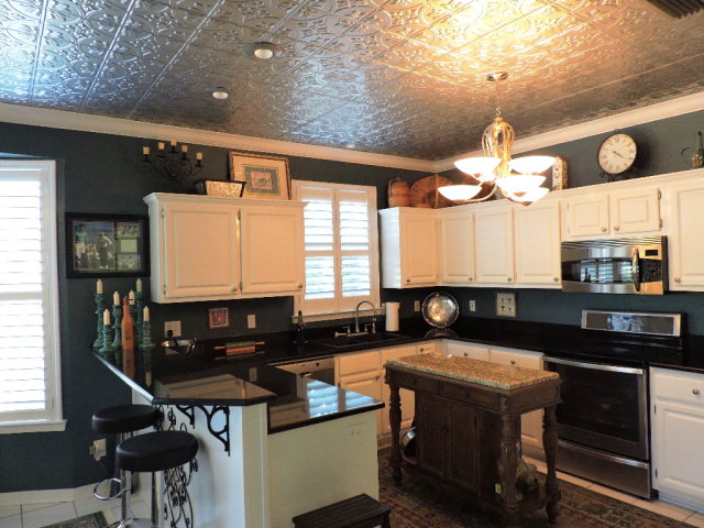 621 Pinehurst Dr, Gulf Shores, AL 36542