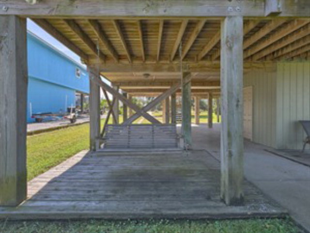 1044 West Lagoon Avenue, Gulf Shores, AL 36542