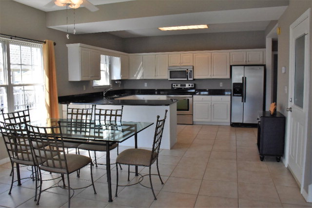214 Shoreland Cir, Gulf Shores, AL 36542