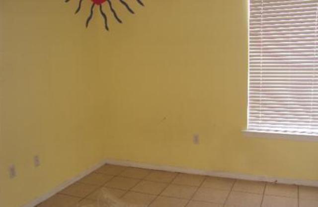 1349 W Lagoon Ave, Gulf Shores, AL 36542