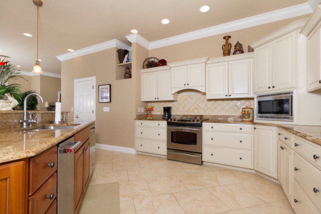 15814 Highway 180, Gulf Shores, AL 36542