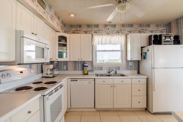 6534 Sea Shell Dr, Gulf Shores, AL 36542