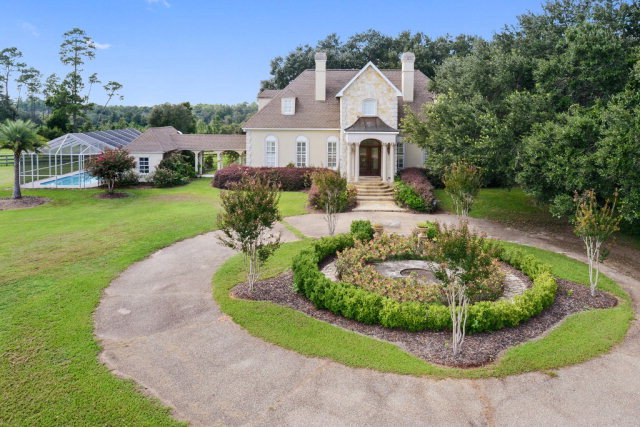 9385 County Road 91, Lillian, AL 36549