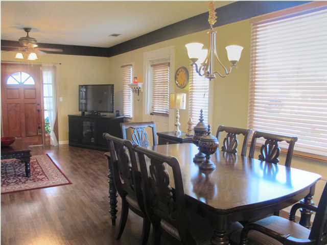 16201 Zenith Dr, Loxley, AL 36551