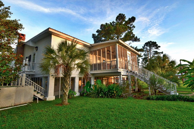 14313 Riverside Drive, Magnolia Springs, AL 36555
