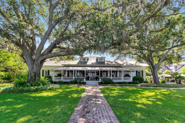 16801 Scenic Highway 98, Fairhope, AL 36564