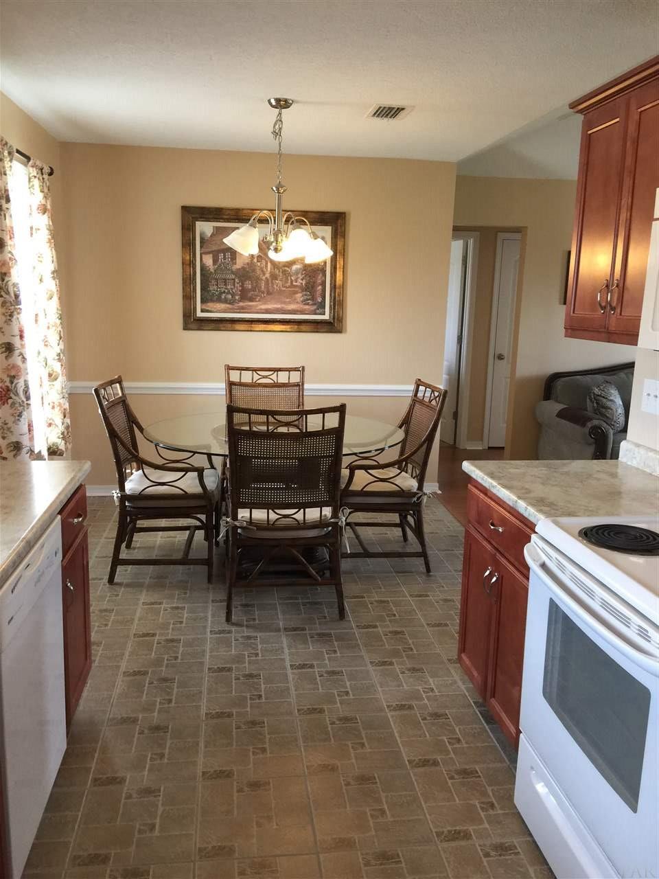 21523 BARTLETT LN, Robertsdale, AL 36567