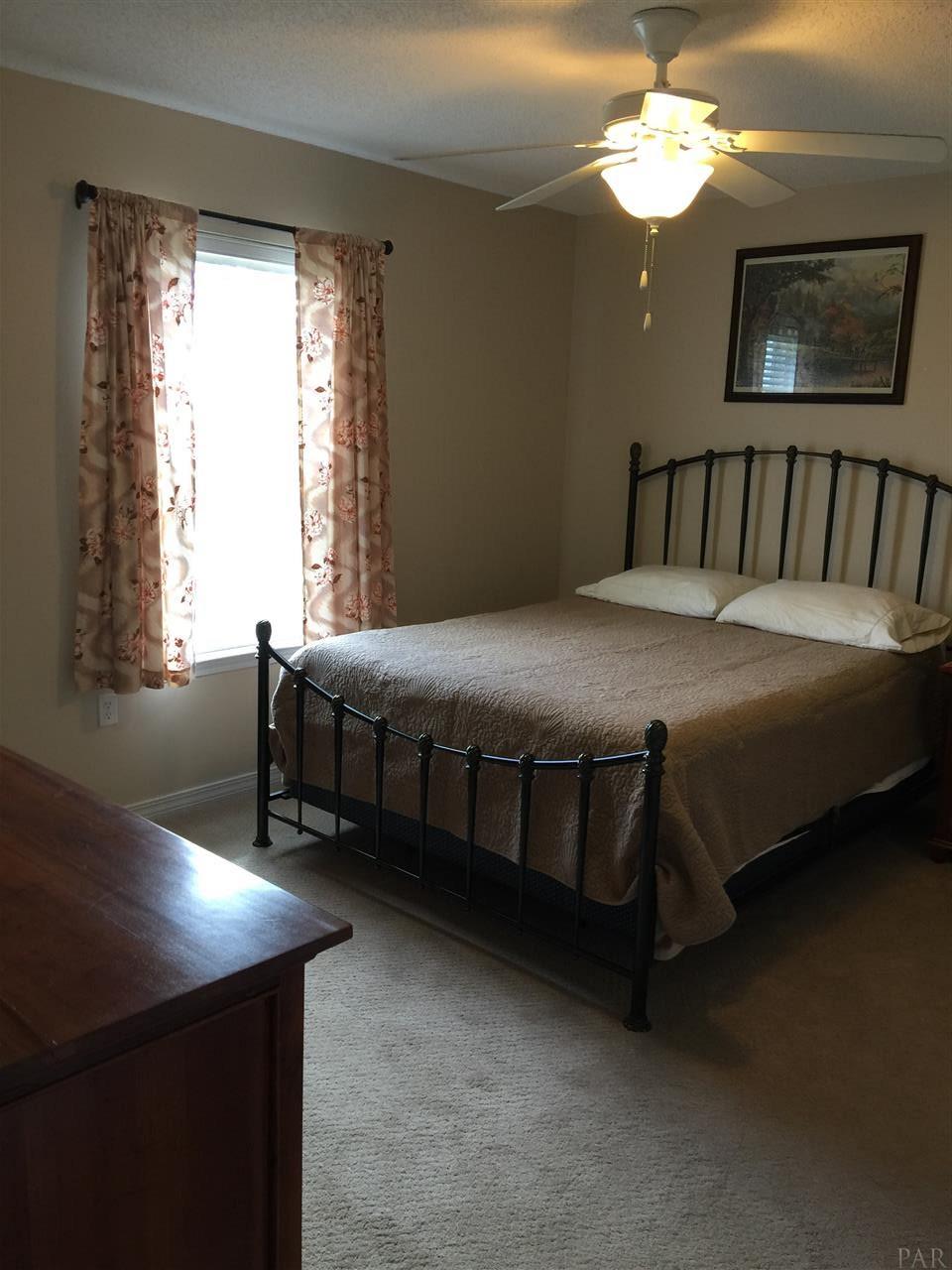 21523 BARTLETT LN, Robertsdale, AL 36567