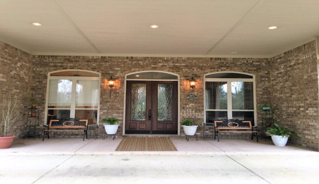 22300 Pearson St, Robertsdale, AL 36567