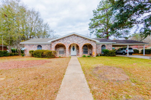 420 Audubon Drive, Satsuma, AL 36572