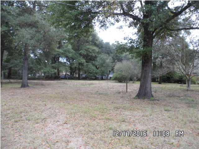 211 East BAYOU AVE, Satsuma, AL 36572