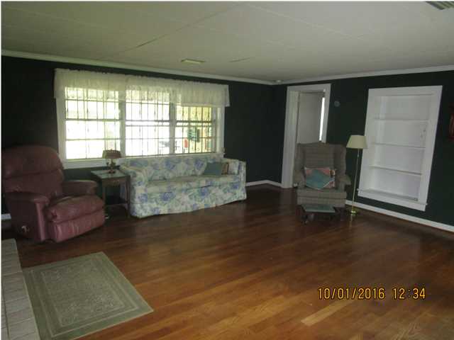 8151SILVER PINE RD, Semmes, AL 36575