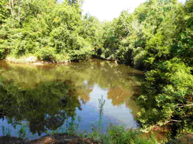 18733 East River Road, Silverhill, AL 36576
