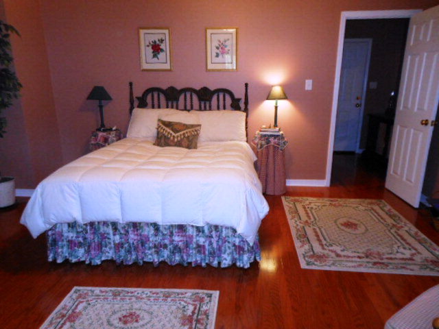 18733 East River Road, Silverhill, AL 36576