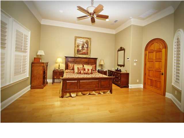 5740RIVERVIEW PLANTATION DR, Theodore, AL 36582