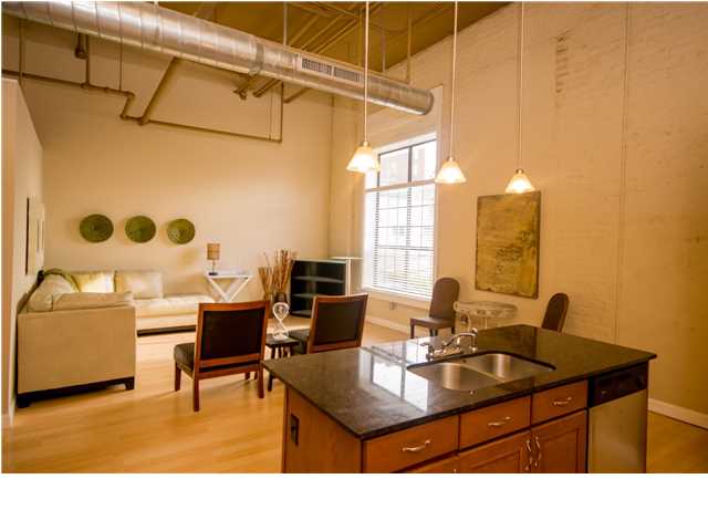 308ST LOUIS ST, Mobile, AL 36602