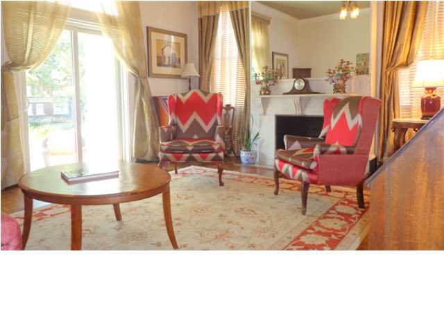 960 GOVERNMENT STREET, Mobile, AL 36604