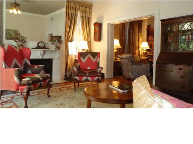 960 GOVERNMENT STREET, Mobile, AL 36604