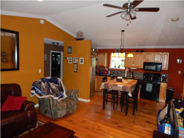 2390PAULINE DR, Mobile, AL 36605