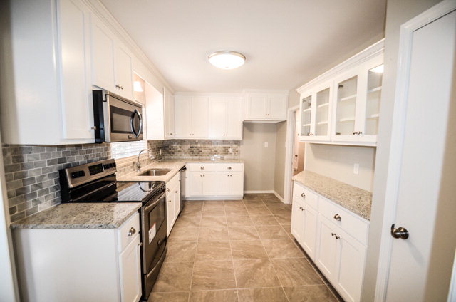 405 Fontainbleau Drive, Mobile, AL 36606