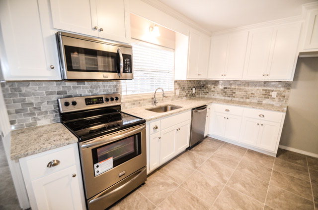 405 Fontainbleau Drive, Mobile, AL 36606
