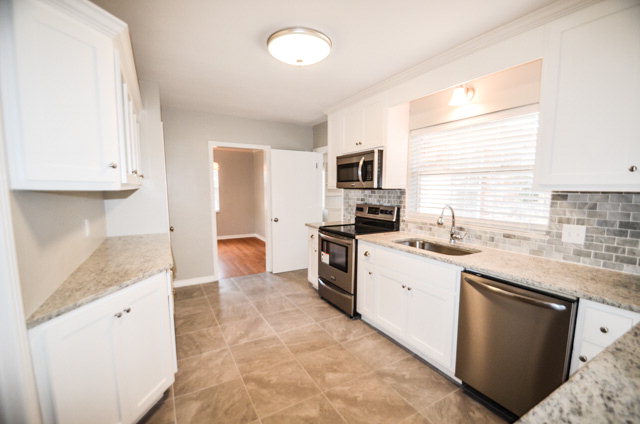 405 Fontainbleau Drive, Mobile, AL 36606