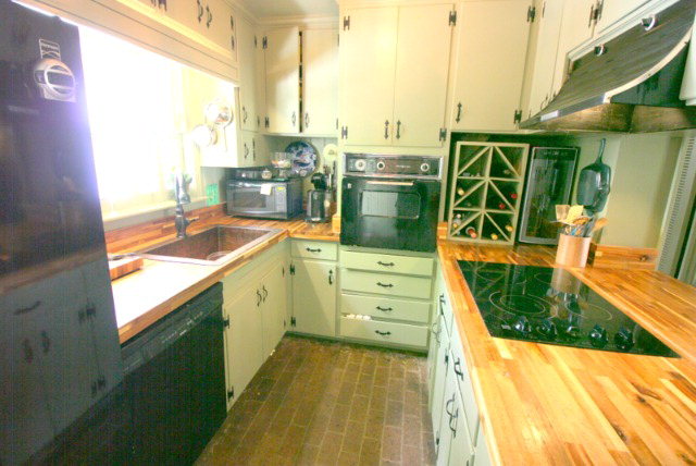 3905 Rutledge Pl, Mobile, AL 36608
