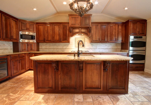 4455 Kingswood Drive, Mobile, AL 36608