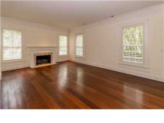 3 Kingsway Dr, Mobile, AL 36608