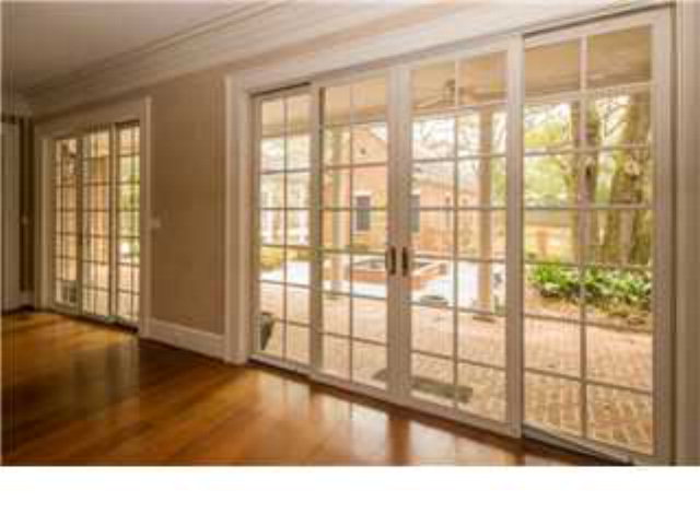3 Kingsway Dr, Mobile, AL 36608