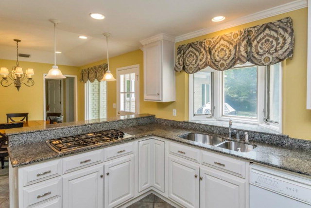 266 Suffolk Road, Mobile, AL 36608