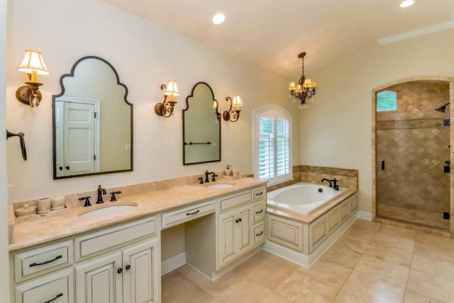 266 Suffolk Road, Mobile, AL 36608